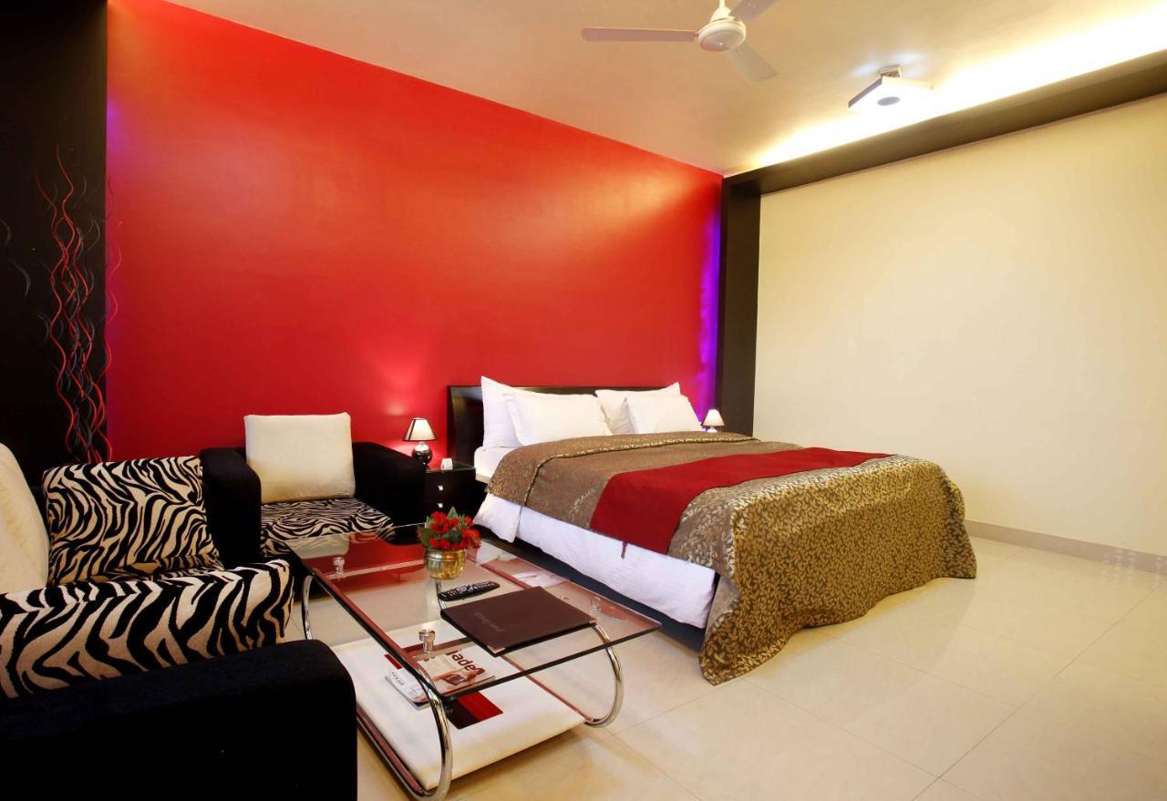 Shivoy Hotel Gorakhpur Exterior photo